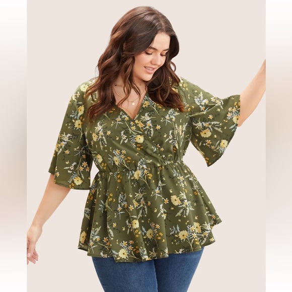 BloomChic Plus Size XL Floral Print Ruffles Surplice Neck Blouse us14-16 - Picture 3 of 7